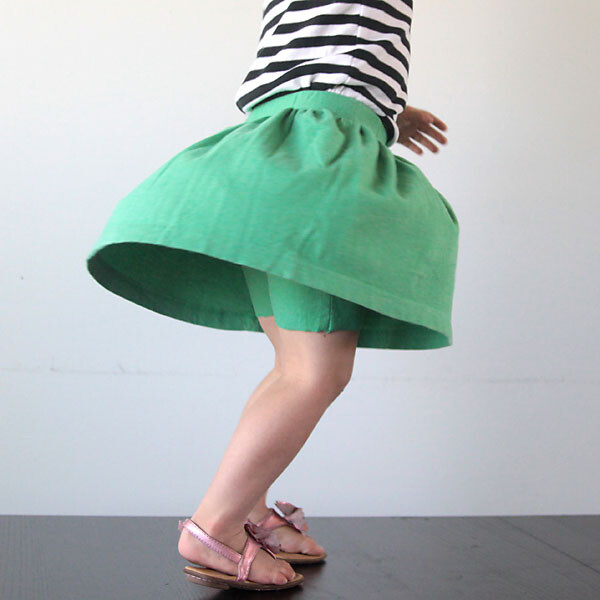 easy to sew skirt with attached shorts - It's Always Autumn