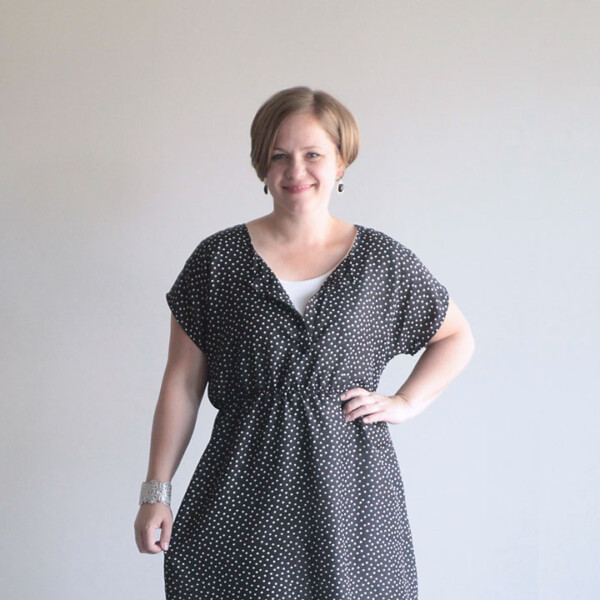 the easy tee dress in a woven {simple summer sew} - It's Always Autumn