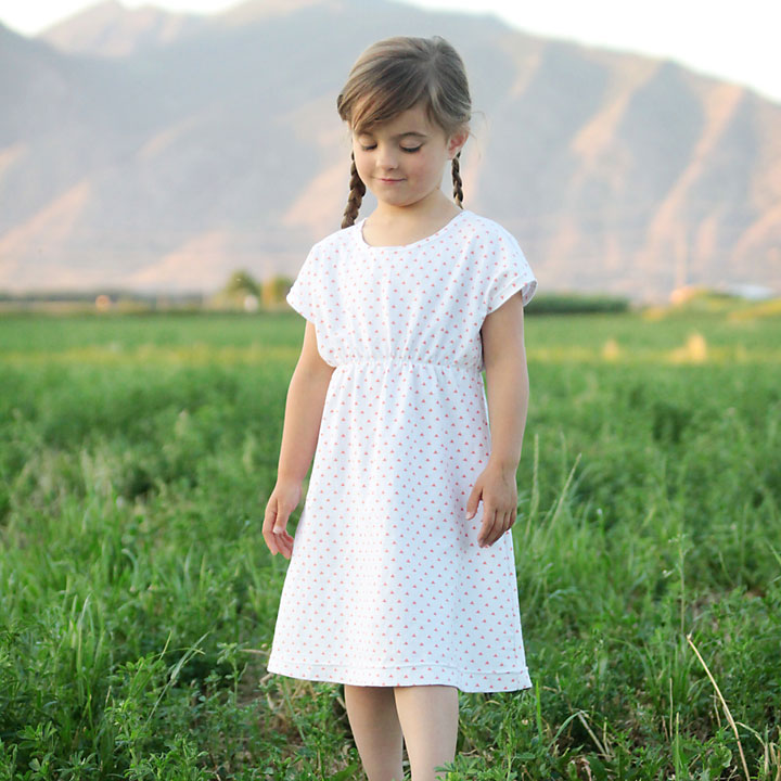 The Play all day Dress Free Girls Dress Pattern In 6 Sizes It s Always Autumn