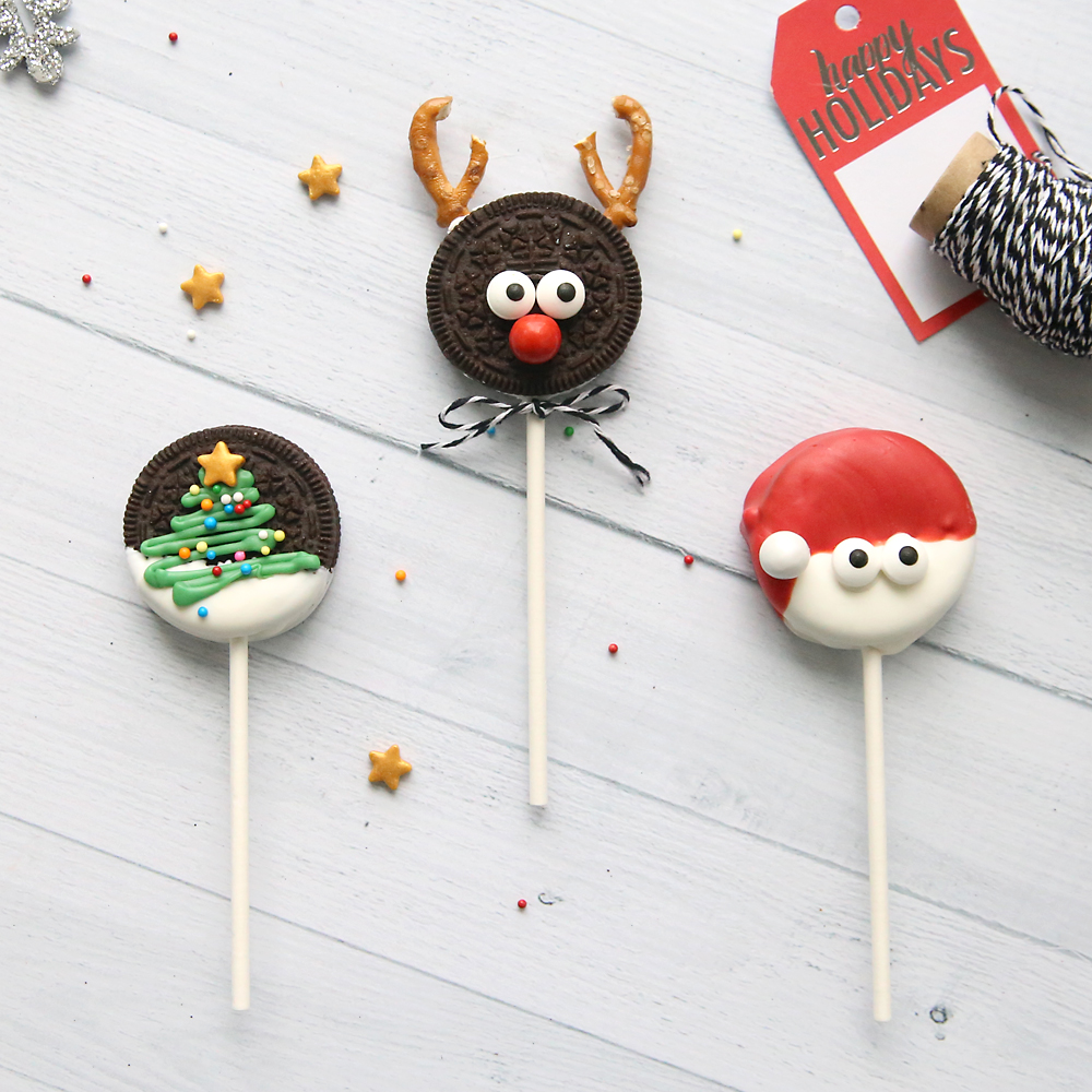 Easy Adorable Christmas Oreo Pops To Make With Your Kids Its