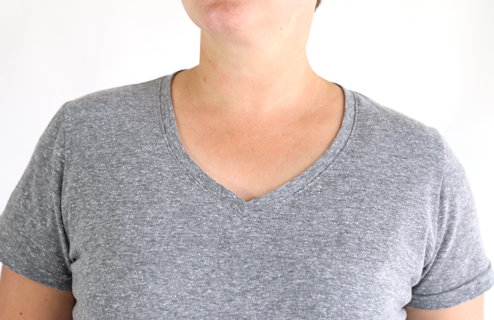 How to make a v-neck t-shirt. V-neck tee sewing pattern and tutorial.