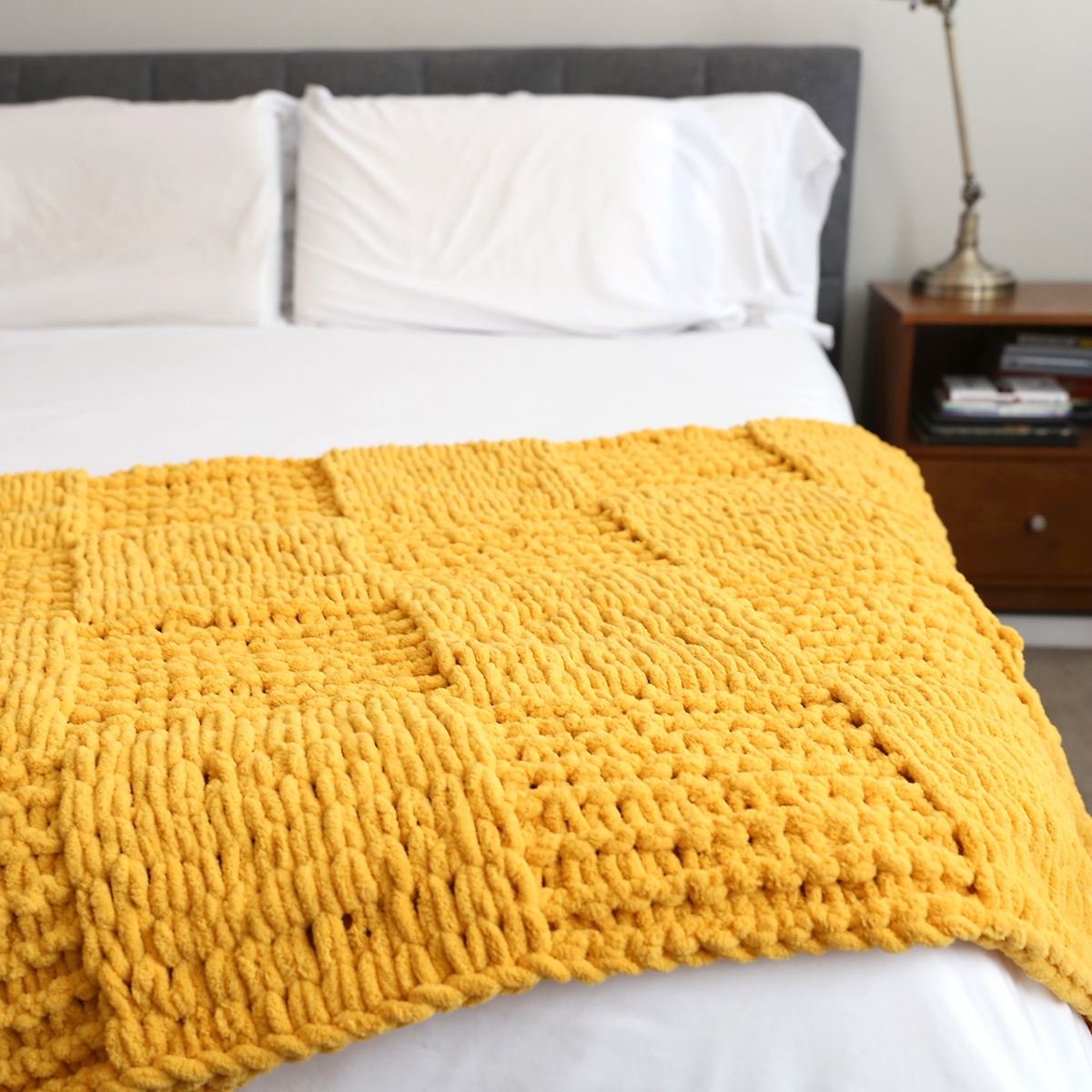 How to Finger Knit a Textured Checkerboard Blanket It's Always Autumn